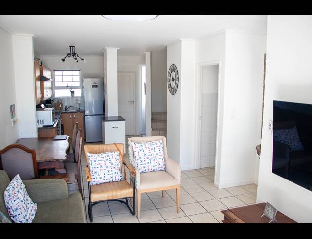 2 BEDROOM APARTMENT FOR SALE IN TYGER VALLEY
